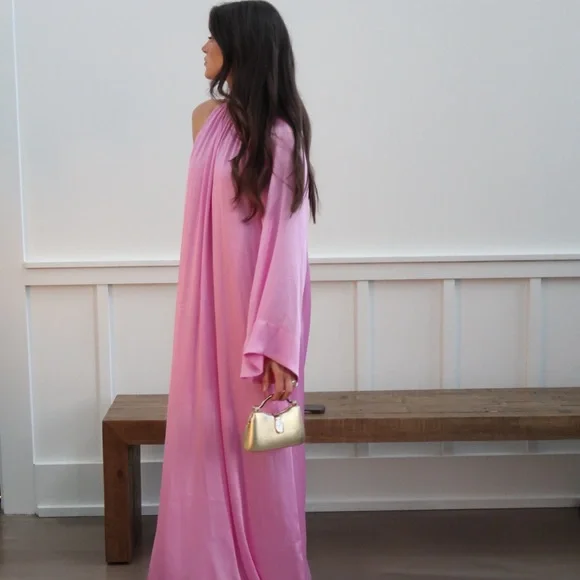 Elegant One-Shoulder Pink Satin Maxi Dress - Picture 1 of 4